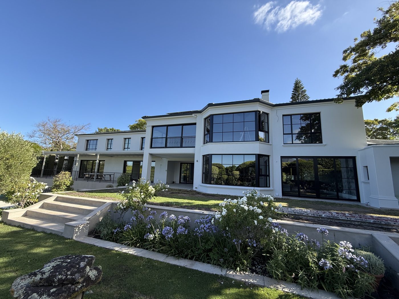 Picardi, Constantia